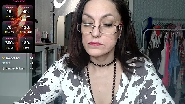 Vivian_Violet_'s cam snapshot