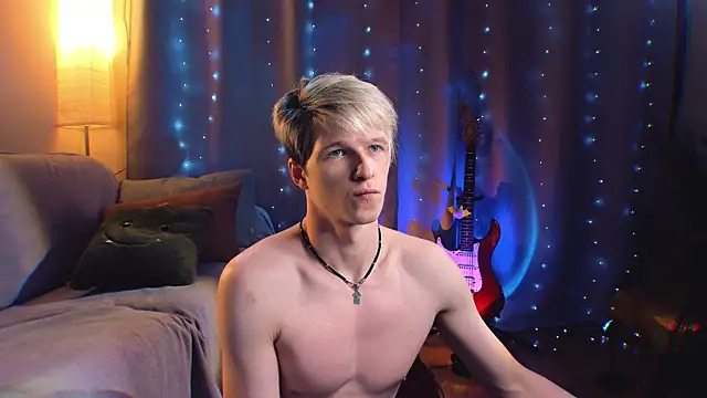 Breston_Sweet's cam snapshot