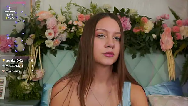 AliceBrayan's cam snapshot