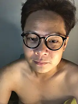 ArjunNguyen live sex cam