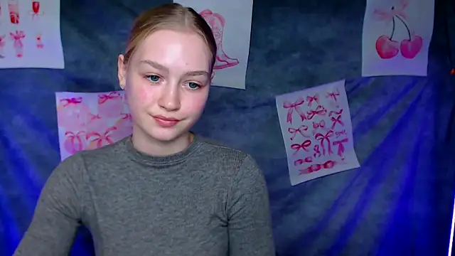 MademoiselleCl's cam snapshot