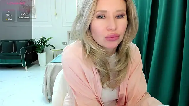 Jolie_Ozolla live sex cam