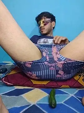 rahulkajuuu0909's cam snapshot