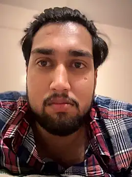 Guru_pinkhead's cam snapshot