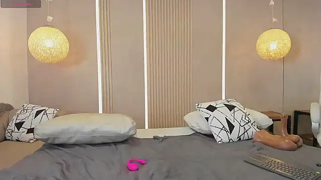 martina_mayers live sex cam