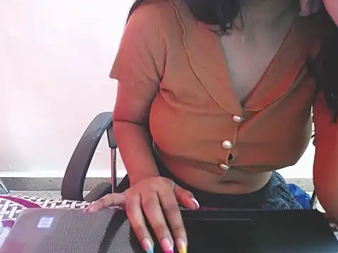 classic_jiya's cam snapshot