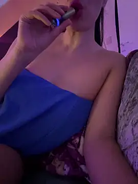 XLucilleX's cam snapshot