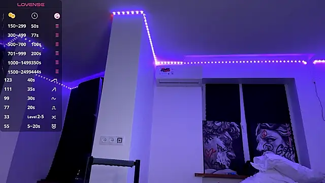 EIeniVanwart live sex cam