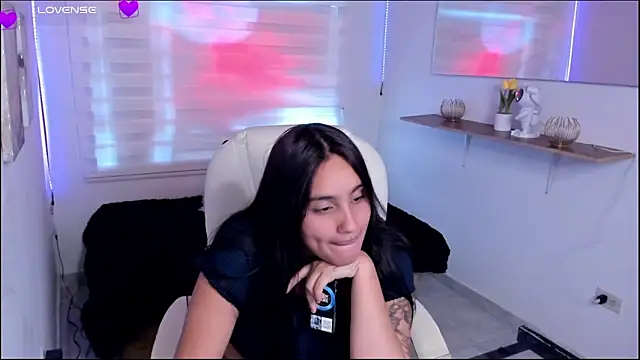 Caroline_rodriguez9's cam snapshot