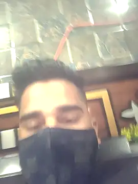 MrCurioX live sex cam