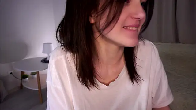 EffieHenri's cam snapshot