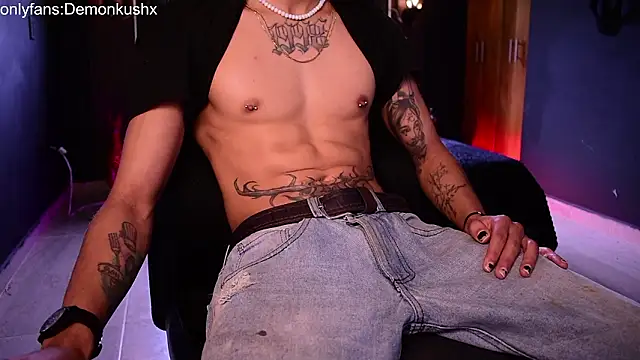 DemonKush-- live sex cam