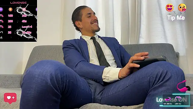 Tom_blunt96 live sex cam