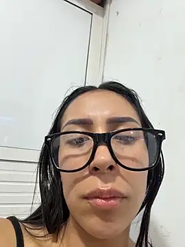 pregnant_sofii18's cam snapshot