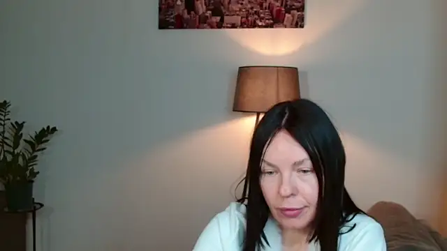 LittleNicolee's cam snapshot