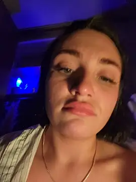 _GoodGiiirl_'s cam snapshot