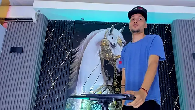 Lucas_hot_20's cam snapshot