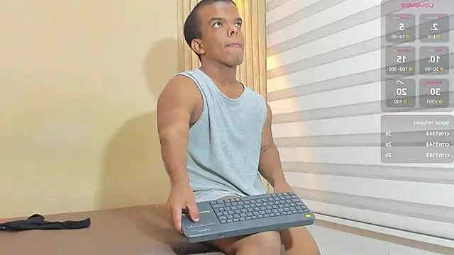 CHARLIE_WALKERR's cam snapshot