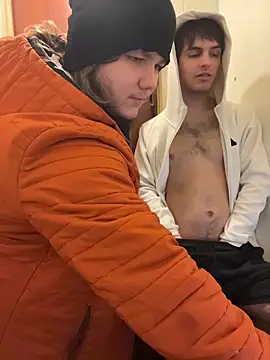 desiredude9's cam snapshot