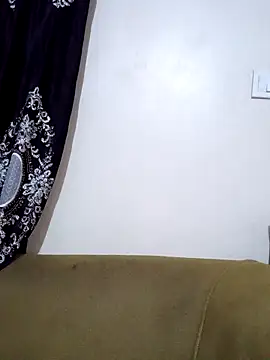 Nainagupta7890's cam snapshot