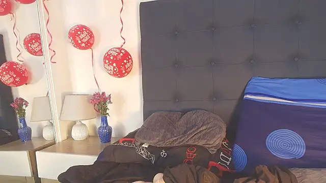 Evelonga_707 live sex cam