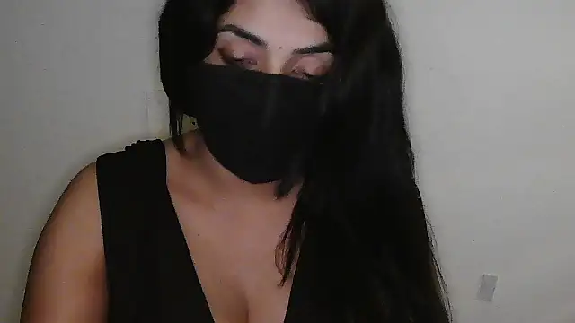 Reddy_Trisha live sex cam