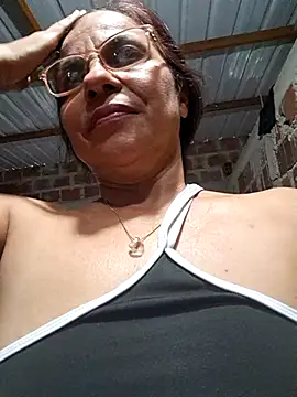 Lucerito-Hot live sex cam