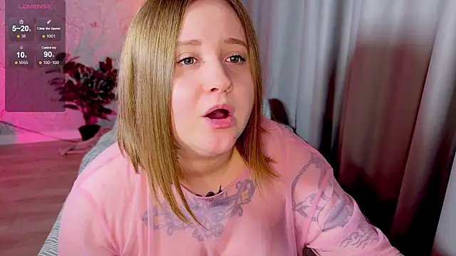 NaomiRey1 live sex cam