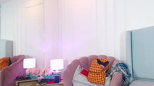 ChantalGarner's cam snapshot