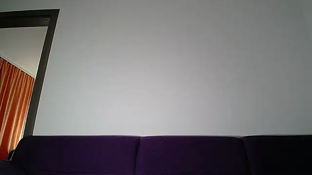 Julianna68 live sex cam