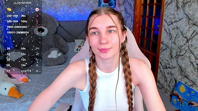 _flowersweeet_'s cam snapshot