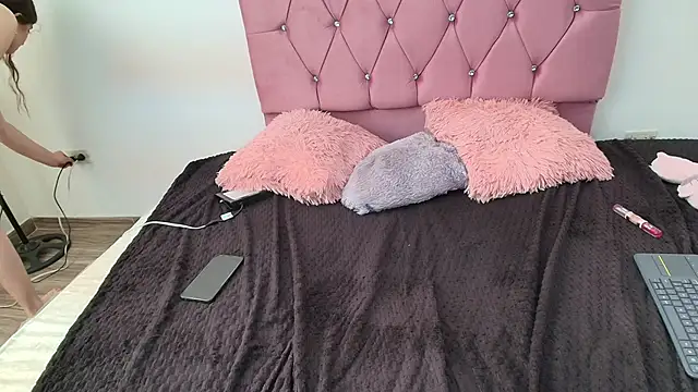 Cherry_Boomxx's cam snapshot