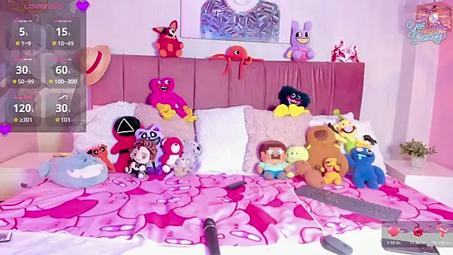 emma_wilder_'s cam snapshot