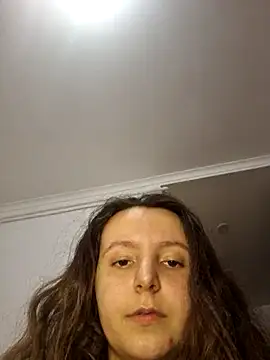 LineaDemie's cam snapshot