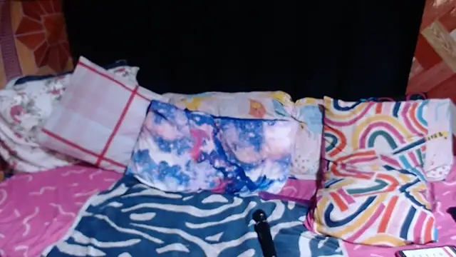 Thickbootykim's cam snapshot