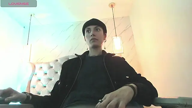 Fieramadame's cam snapshot