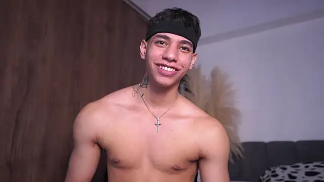 Josep_Davies live sex cam