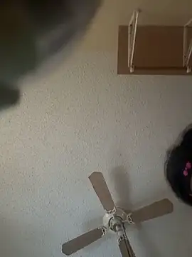 Roulette_Russian22's cam snapshot