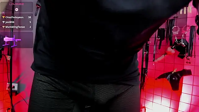 MrJustin_Brianna_BDSM's cam snapshot