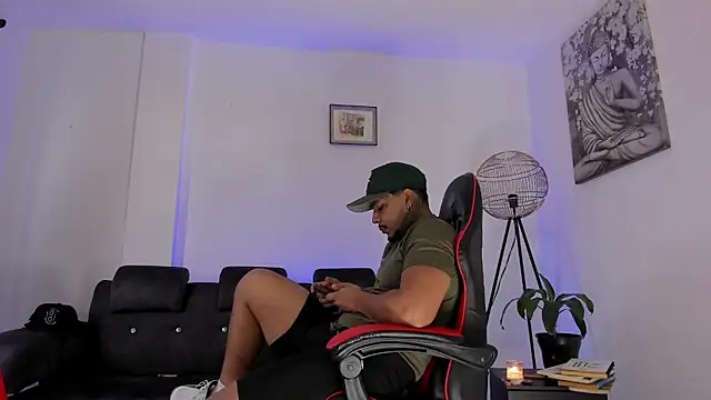 DeimonOficial live sex cam