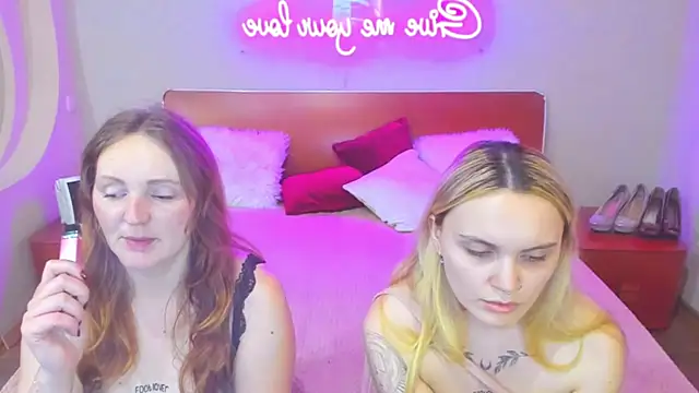 MagicEyess live sex cam