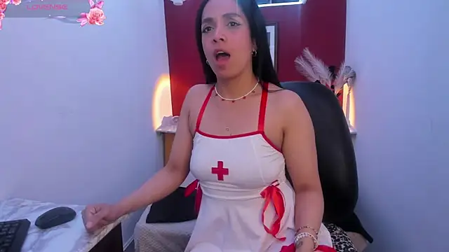 paula_lopez__'s cam snapshot