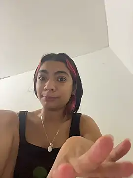 SusiJames_'s cam snapshot