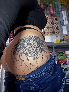 sammyqueenx21 live sex cam