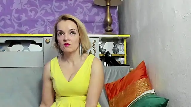 KateConner's cam snapshot