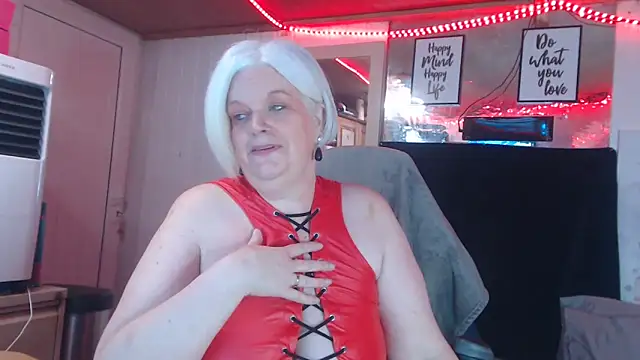 sexychazza16's cam snapshot