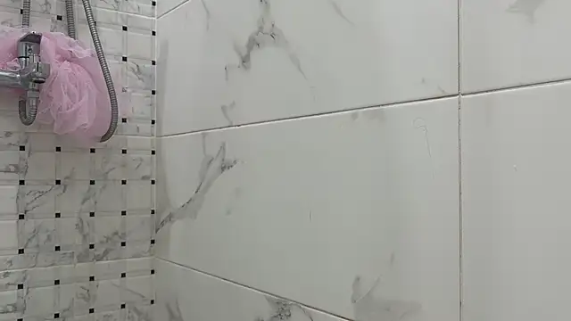 mommy_nadin's cam snapshot