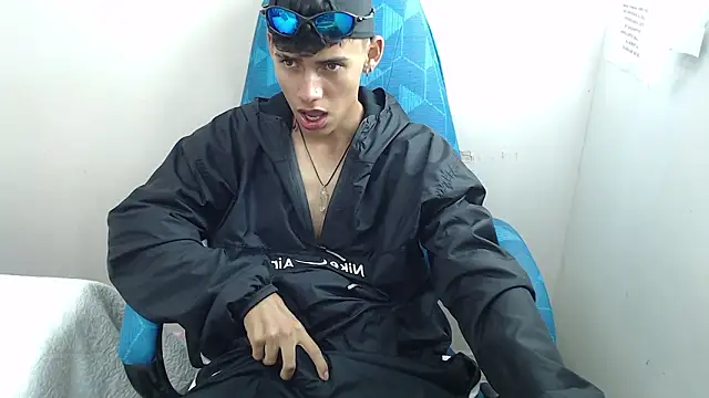 Astaroth_Grigori live sex cam