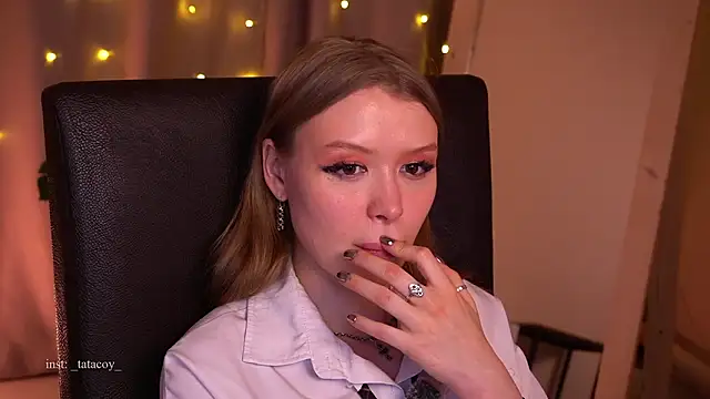 TataCoy live sex cam