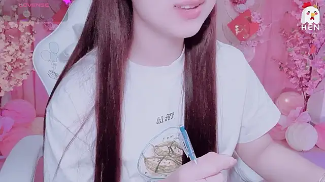 Hen-1m52 live sex cam